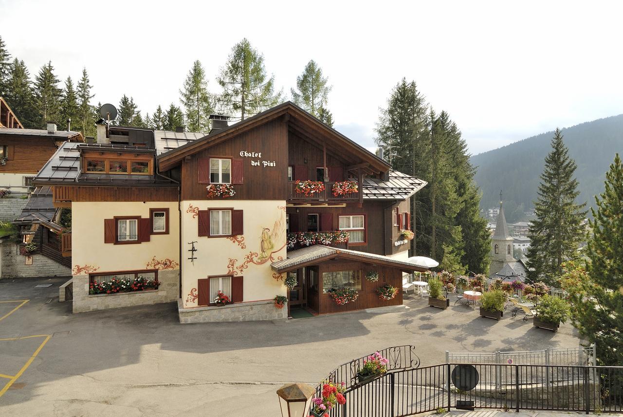 마돈나 디 캄필리오 Chalet Dei Pini 아파트 호텔 외부 사진